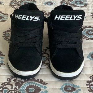 Selling out of the box, Like new Heelys.